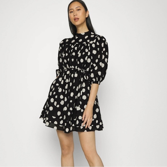 Aligne Dresses & Skirts - Aligne Anthropologie Glossy mono spot mini 100% organic cotton dress w/pin tucks